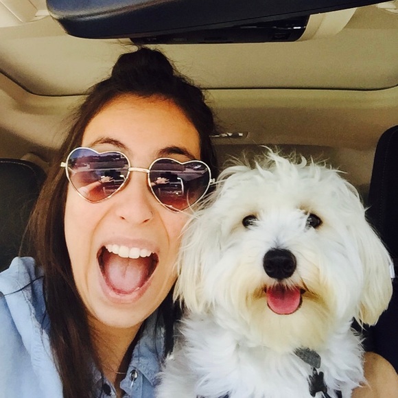 Meet your Posher, Anni - Picture 1 of 1